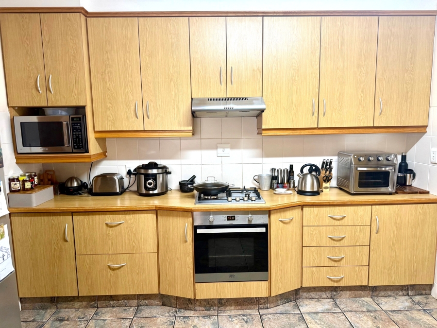 3 Bedroom Property for Sale in Tafelzicht Western Cape